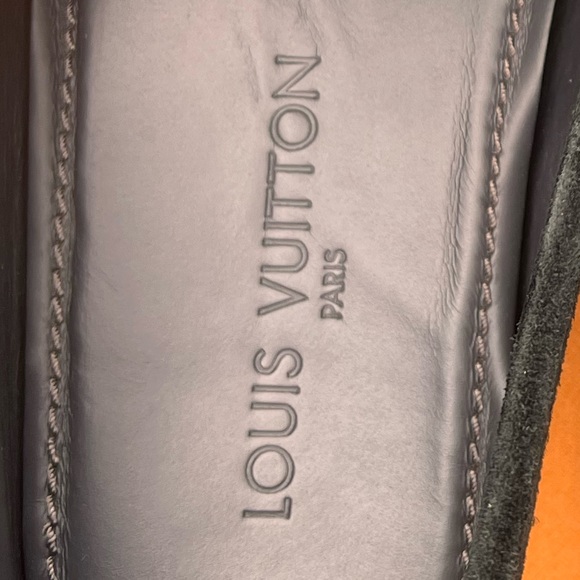 LOUIS VUITTON MENS DARK GRAY LOAFERS SIZE 8.5 - Picture 10 of 15
